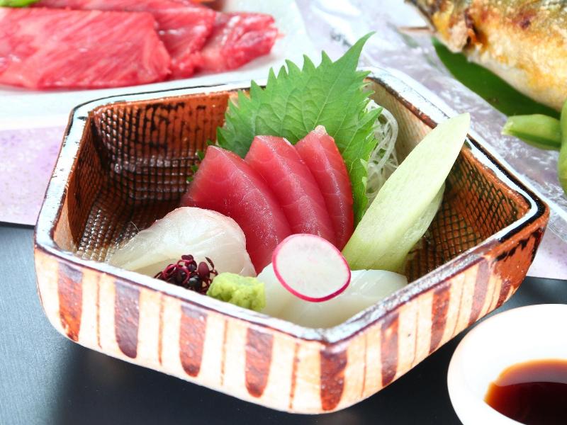 Toutaro image