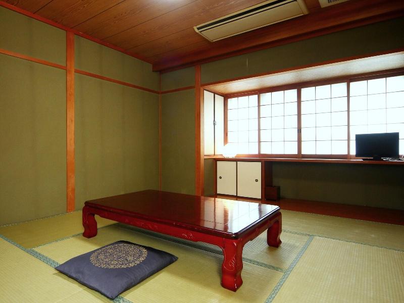 Toutaro image