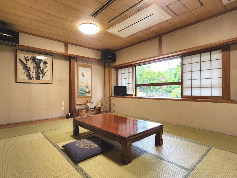 Toutaro image