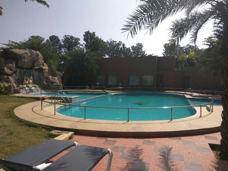 Golden Amoon Resort image