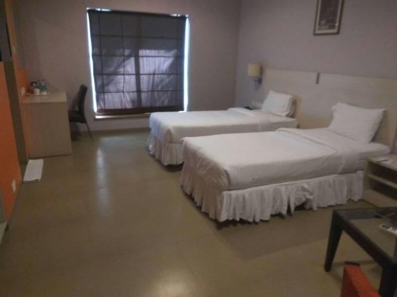 Golden Amoon Resort image