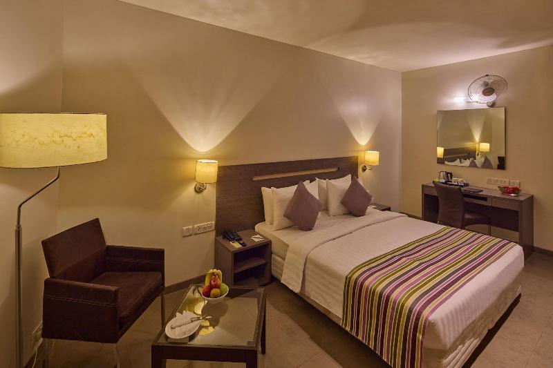 Golden Amoon Resort image