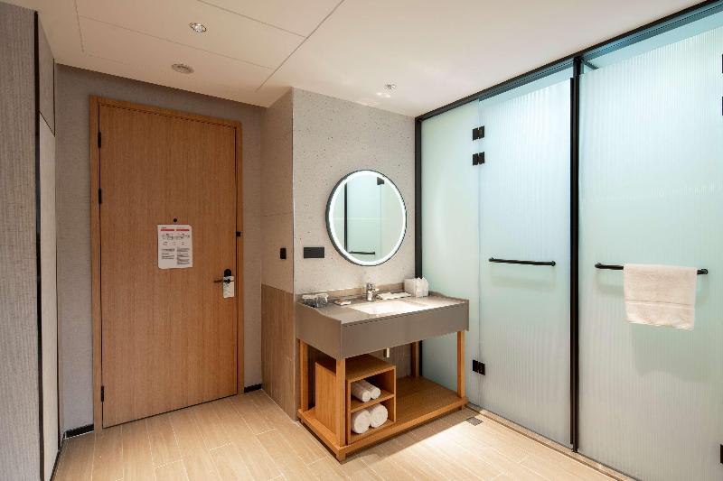 Hilton Garden Inn Guizhou Maotai Town image
