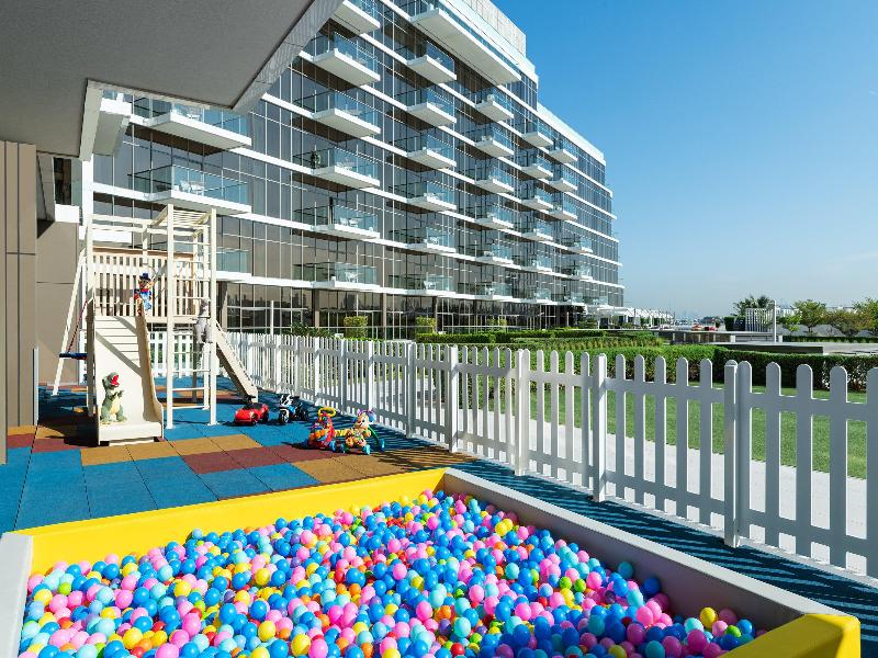 Th8 Palm Dubai Beach Resort Vignette Collection image