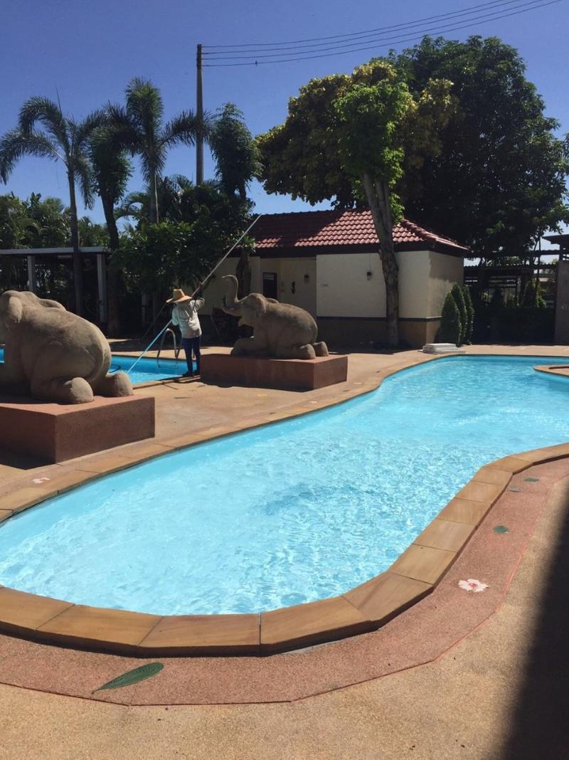 Sabai Hotel Lopburi image
