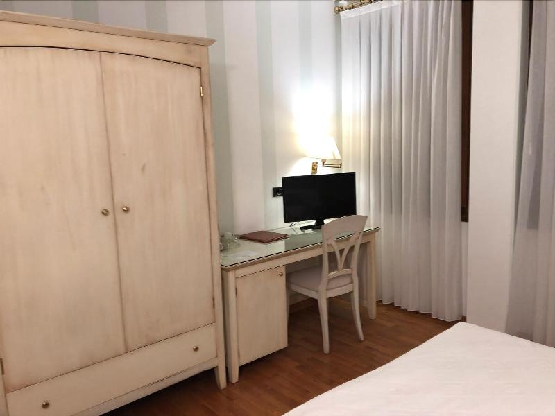 Hotel Alla Busa image