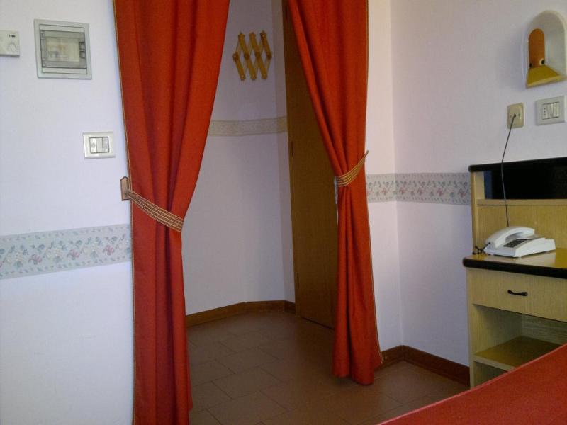 Hotel Centrale image