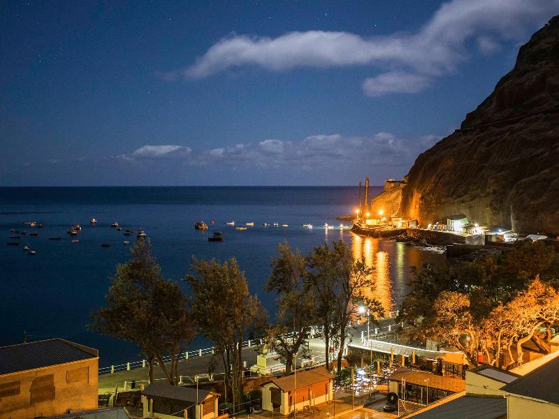 Mantis St Helena image