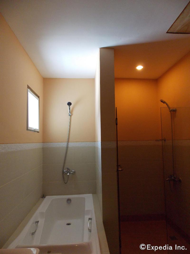 Bearland Paradise Resort image