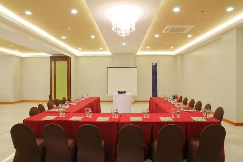 Harvest Hotel image
