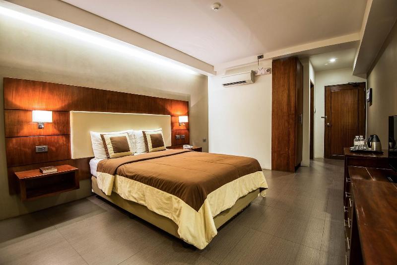 Ariana Hotel image