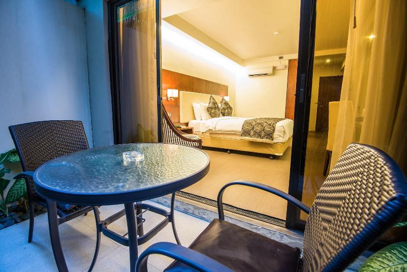 Ariana Hotel image
