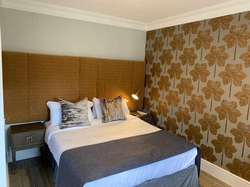 Mulberry House image
