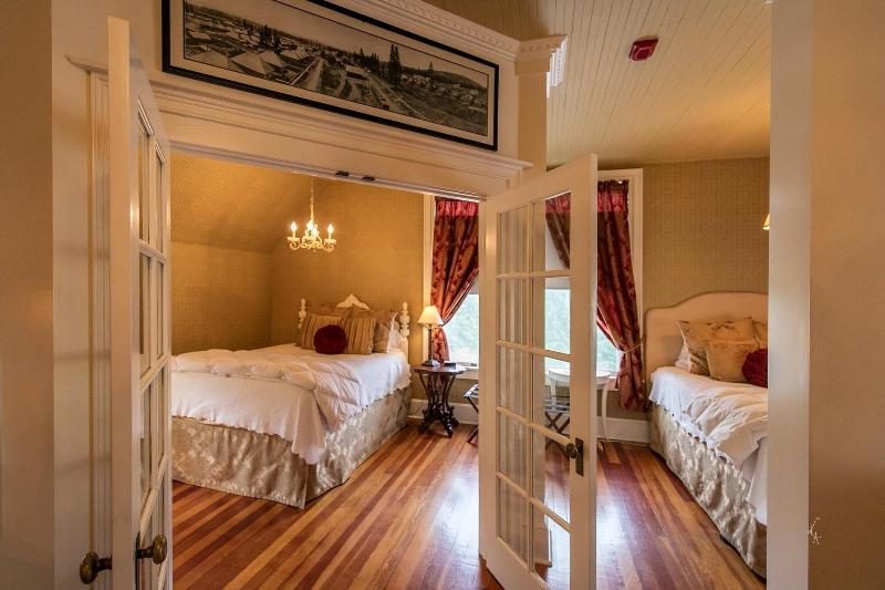 Mccloud River Bed And Breakfast image