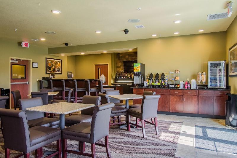 Cobblestone Hotel & Suites - Orrville image