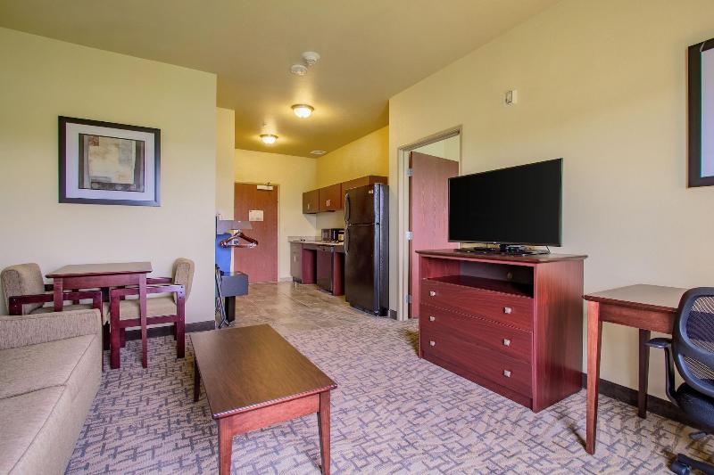 Cobblestone Hotel & Suites - Orrville image