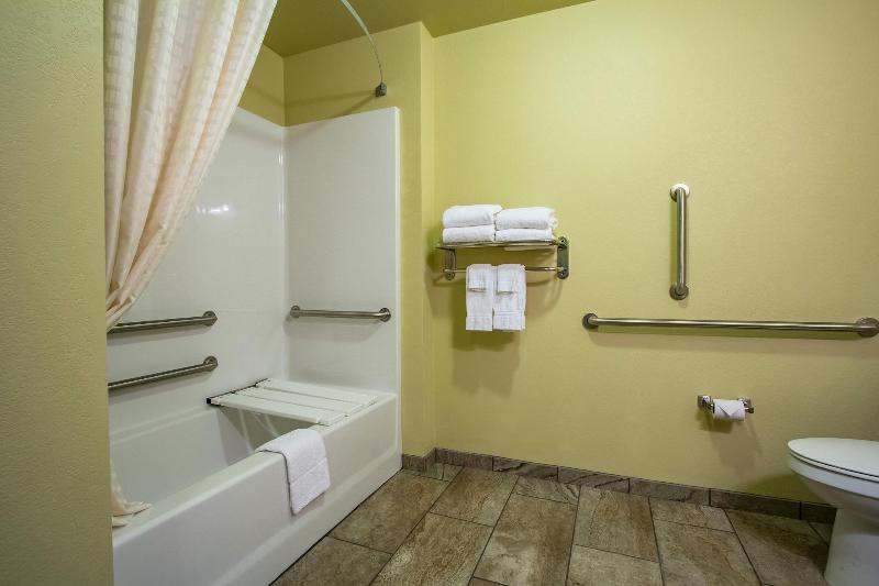Cobblestone Hotel & Suites - Orrville image