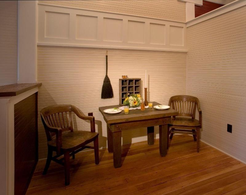 Mccloud Mercantile Hotel image