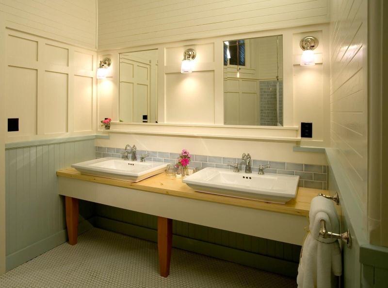 Mccloud Mercantile Hotel image