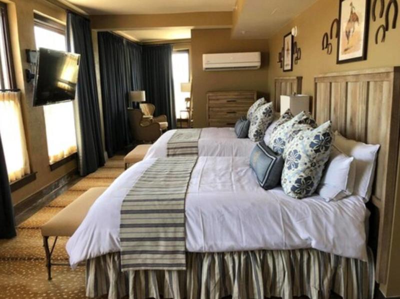 Frontier Hotel Pawhuska image