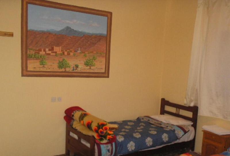 Double or Twin WITH DOUBLE BED