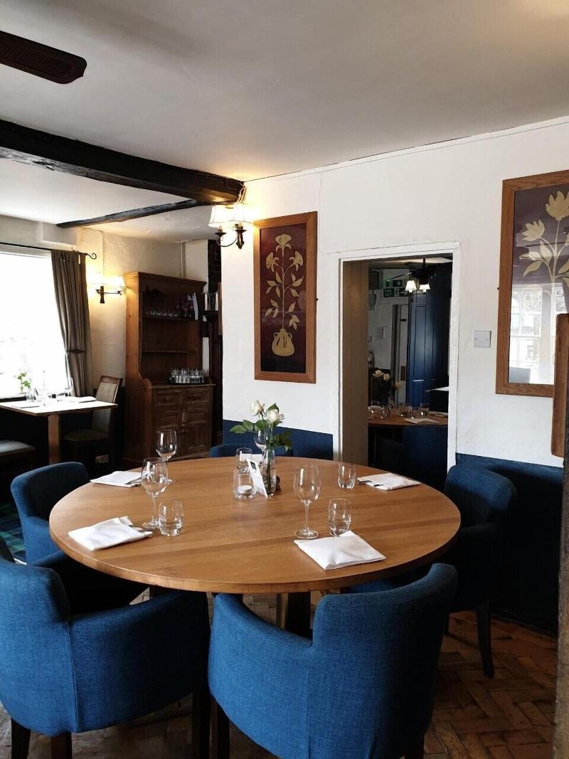 Ye Olde George Inn - Badger Pubs image