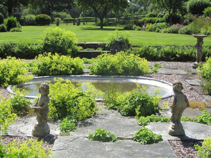 Kings Farm image