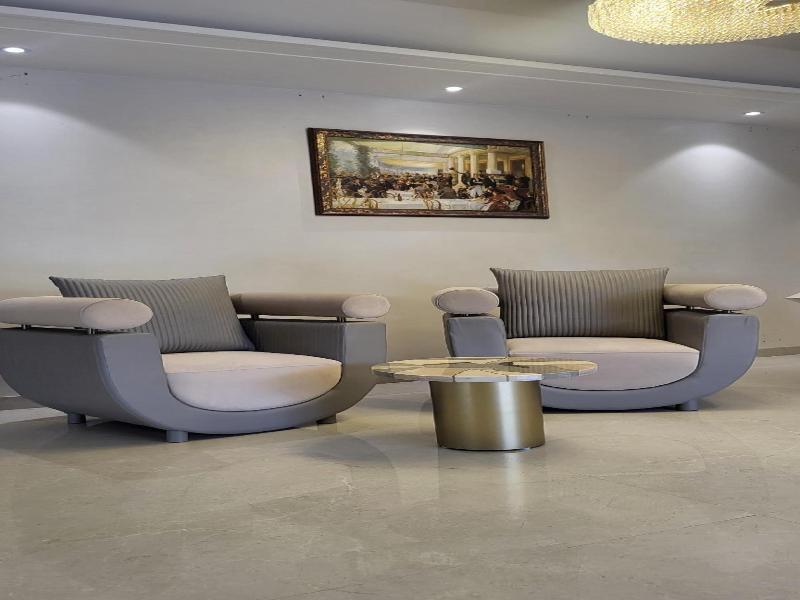 Kingdom Hotel image
