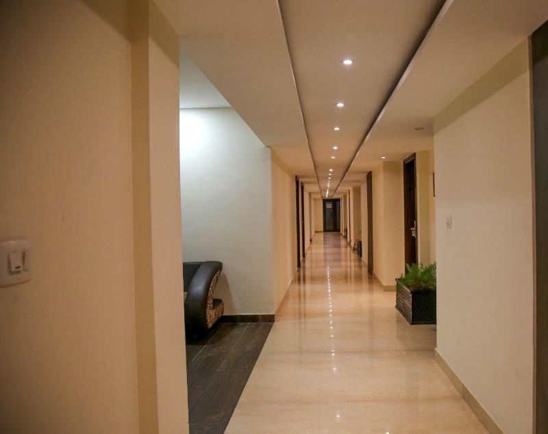Kingdom Hotel image