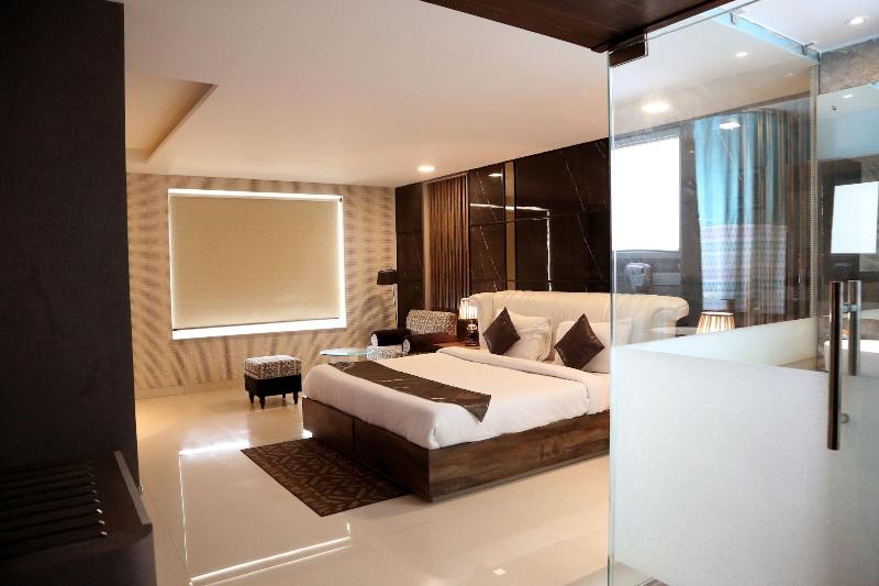 Kingdom Hotel image 4