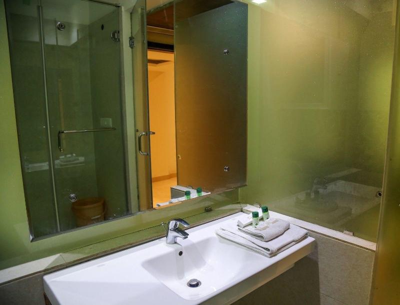 Kingdom Hotel image