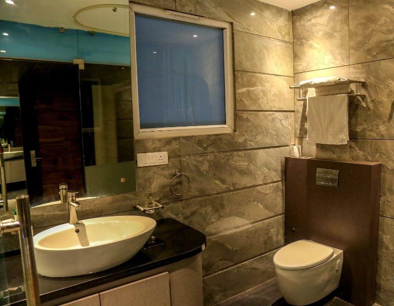 Kingdom Hotel image