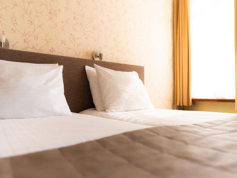 Hotel 't Heerenlogement image