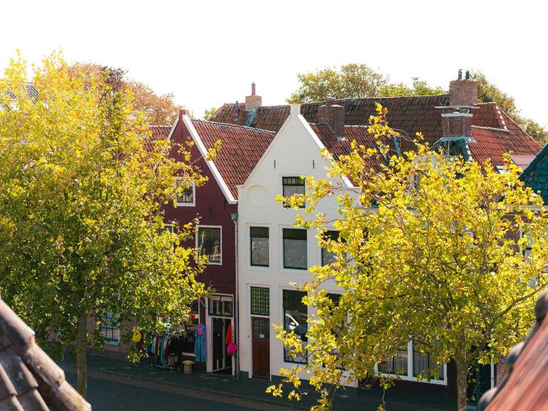 Hotel 't Heerenlogement image