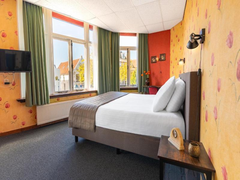 Hotel 't Heerenlogement image