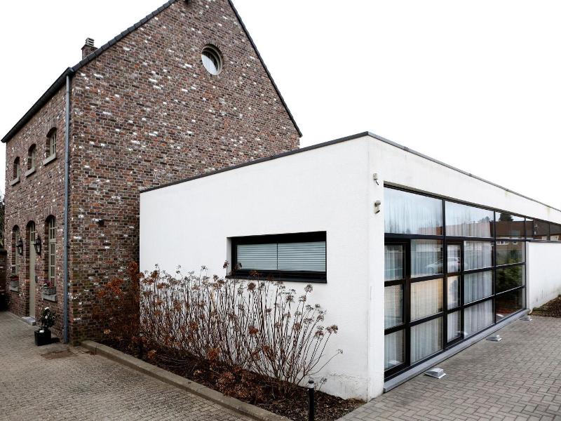 Hotel Boomgaard image