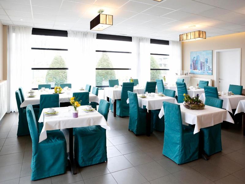 Hotel Boomgaard image