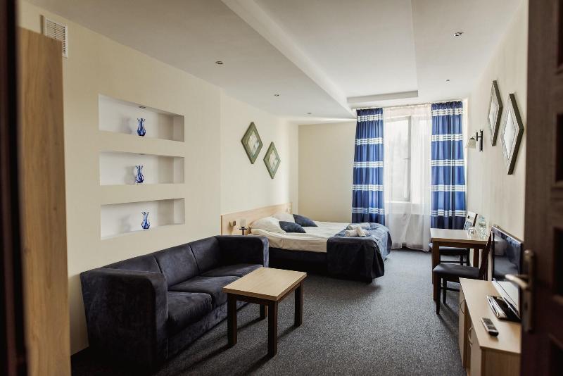 Hotel Kardamon image