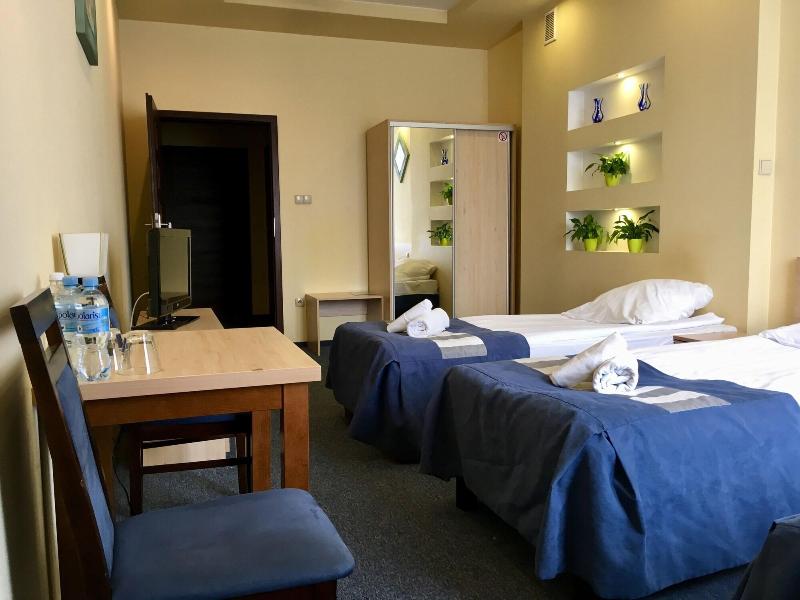Hotel Kardamon image