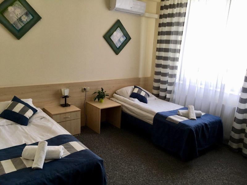 Hotel Kardamon image