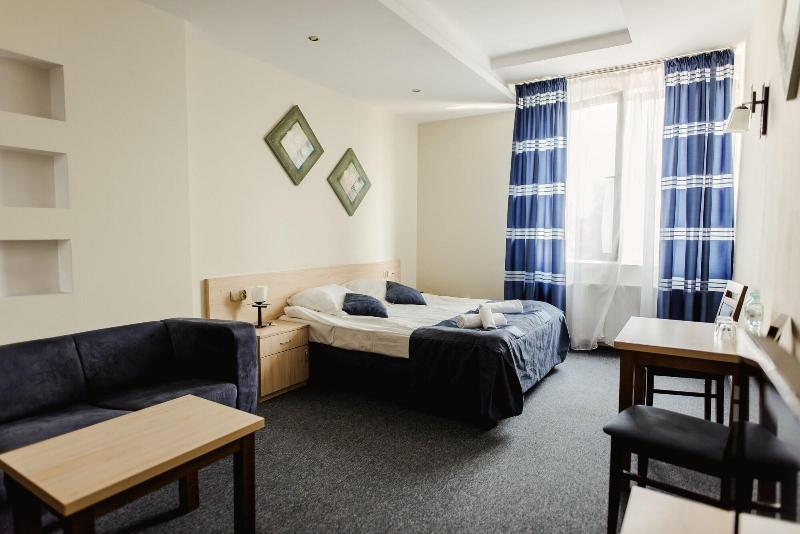Hotel Kardamon image