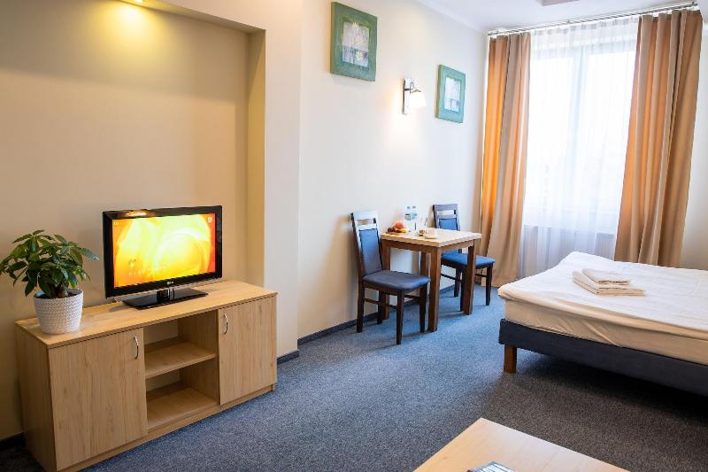 Hotel Kardamon image