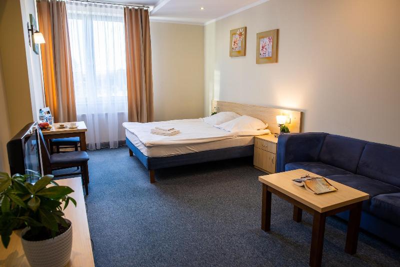 Hotel Kardamon image