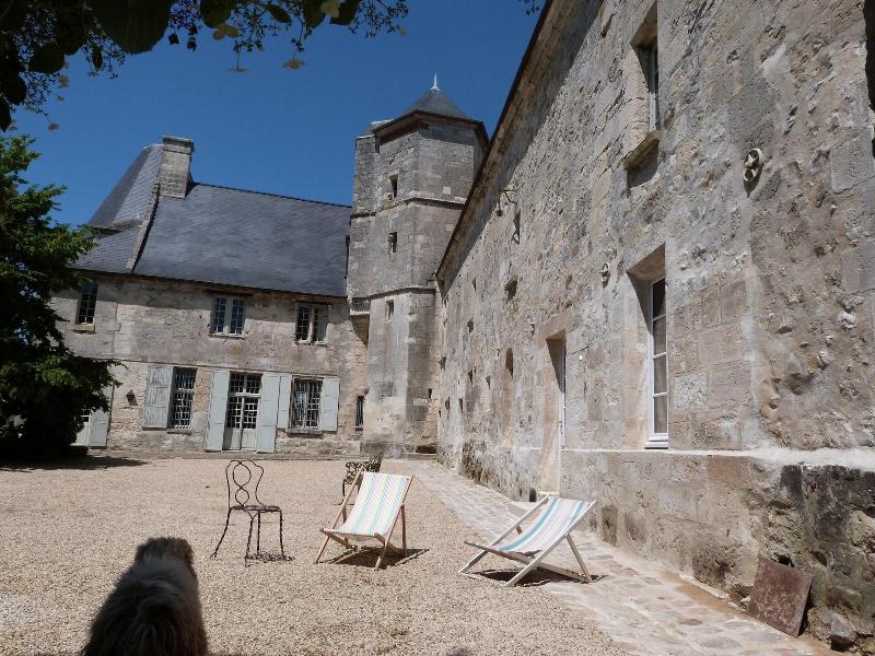 Manoir Du Plessis Au Bois image
