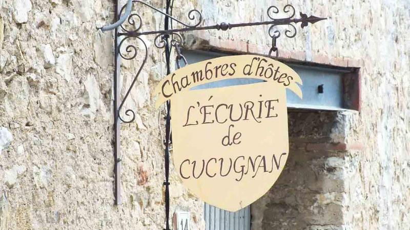 Écurie De Cucugnan. Chambres d'hotes image