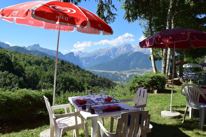 Boustigue Hôtel - Restaurant image