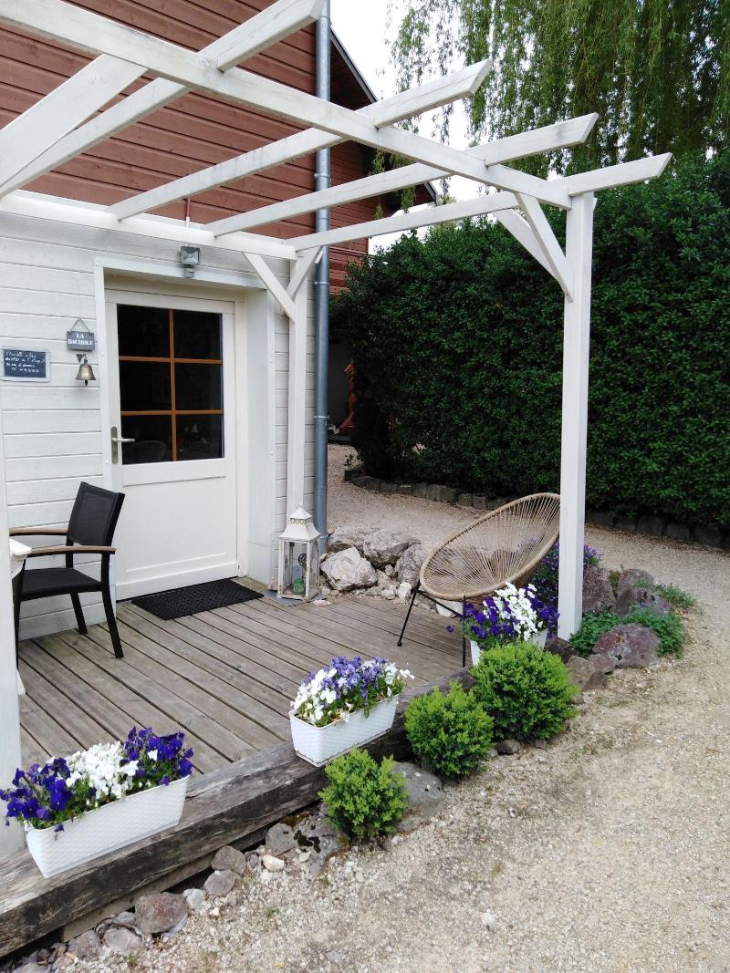 Chambres d'Hôtes Chalet la Bachole image