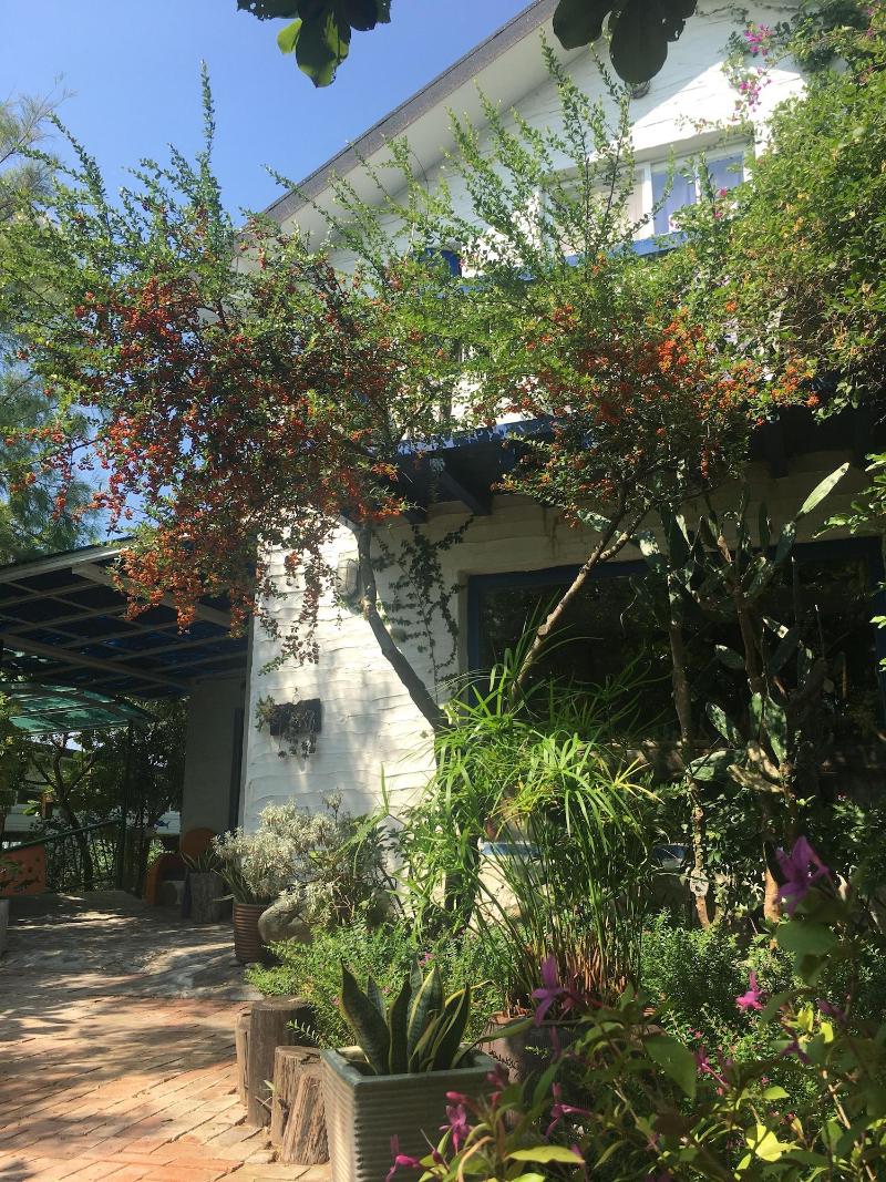 LanJen Villa B&B image