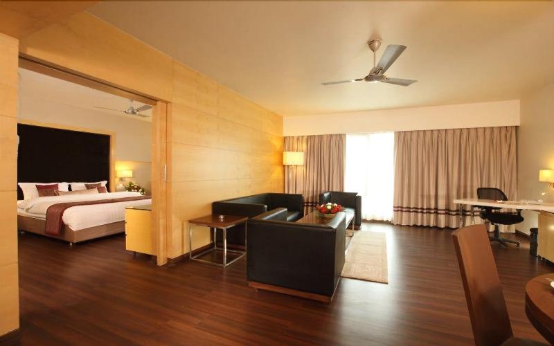 Hotel Shelton Rajamahendri 4