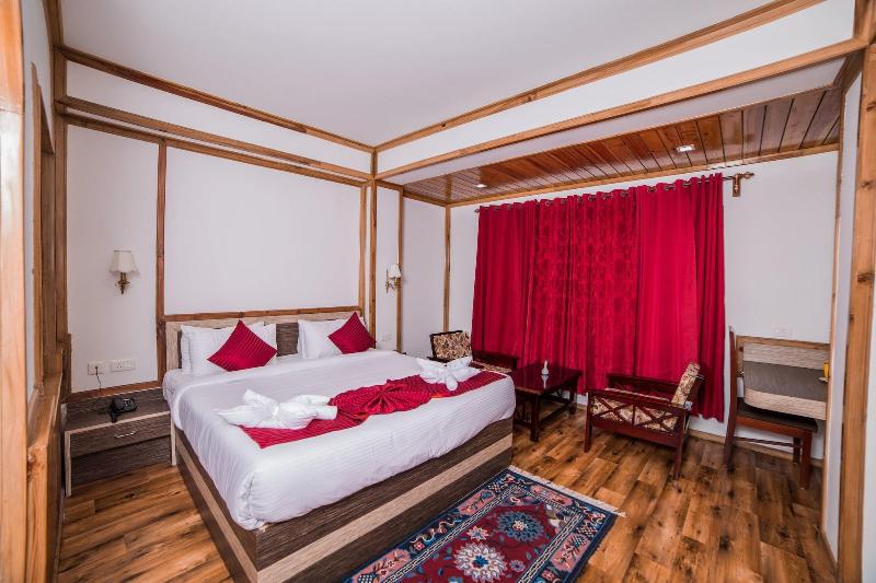 Buddha Retreat image